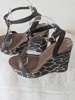 Ralph Lauren NWOT Brown Leather T Strap Wedge Sandals Animal Print Platform S 7